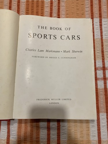 The book sports cars by - sports,