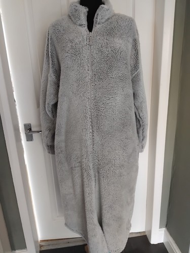 Grey zip front fleece - zip,