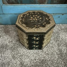 Huntley & Palmers Biscuit Tin