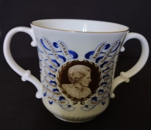 Vintage royal doulton - doulton, margaret