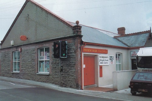 Pontnewynydd post office - pontnewynydd,