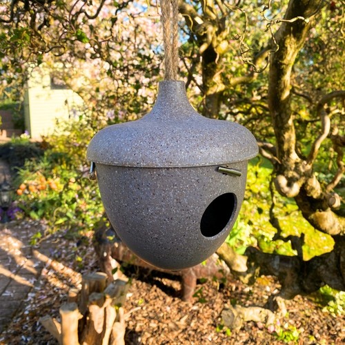 Hanging bird house nest box - ,