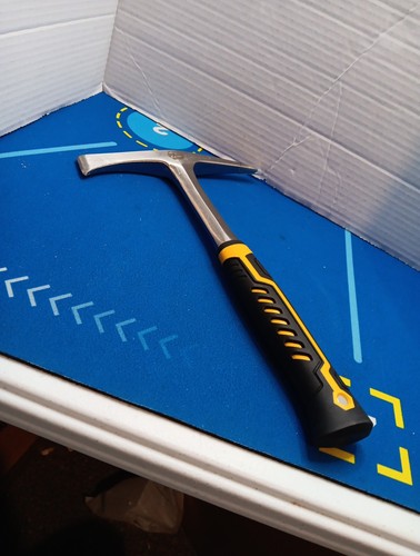 Rock pick hammer forged - pick,