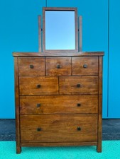 Elegant John Lewis / Willis &