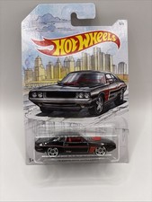 Hot Wheels 70 Dodge Hemi Challenger 5/6