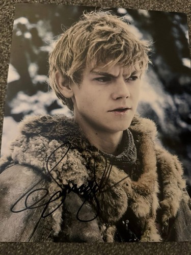 Thomas brodie sangster signed - brodie-sangster,