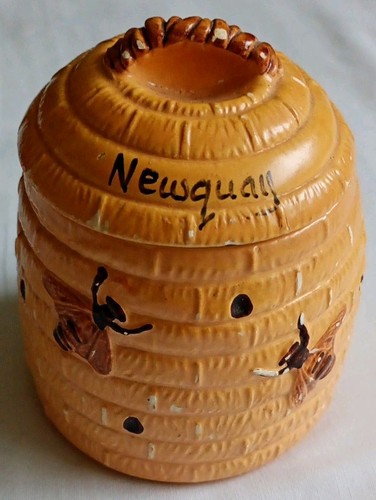 Pottery honey bee hive - honey,