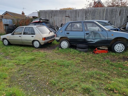 Peugeot 205 gti - 205, wiper
