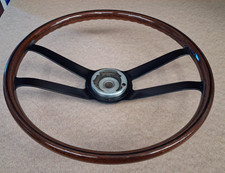 An original restored wood rim steering wheel 420mm Porsche 911/912 1965-73 model