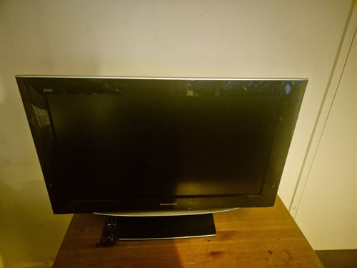 Panasonic viera 32lzd85 - viera, 32"