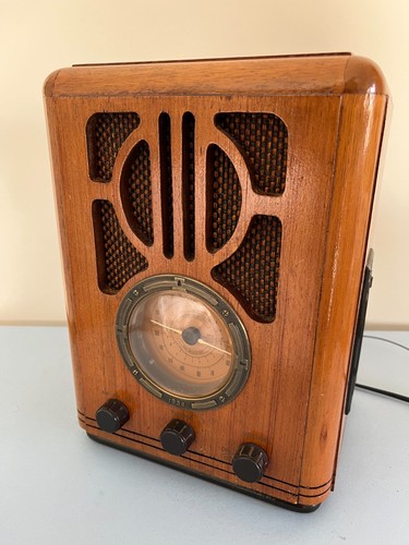 Vintage steepletone radio - steepletone,