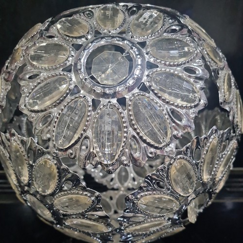 Round bead silver pendant - round,