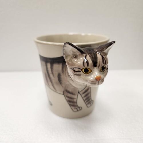 Tabby cat hand painted - hand, coffee