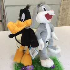 2 x Boots Looney Tunes BUGS