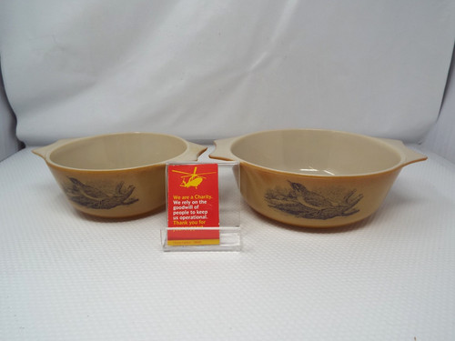 Pyrex casserole dish - pyrex,