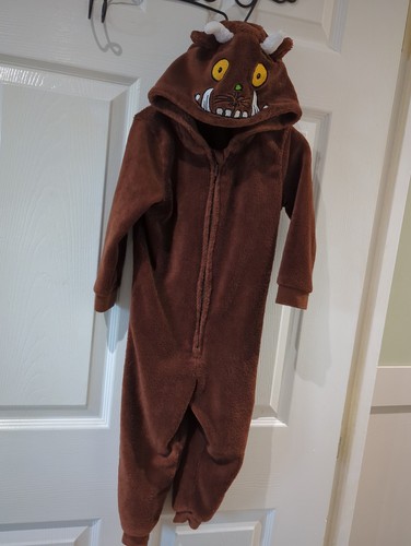 The gruffalo all - in, outfit