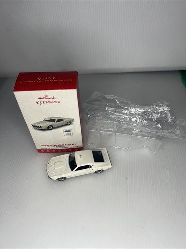 Hallmark keepsake ornament - hallmark,
