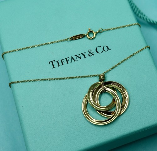 Tiffany 1837 interlocking - &,