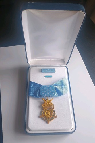 Medal - us,