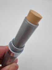 New Models Prefer YBF Medium Concealer Stick