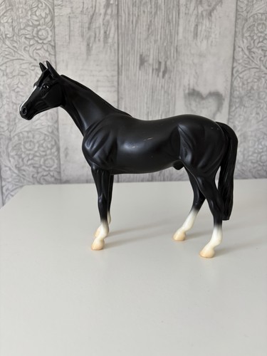 Breyer classics 935 black - breyer, #935