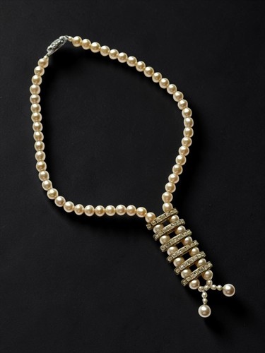 Vintage faux pearl necklace - faux,