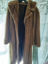 Vintage J. Teff Limited England faux fur coat made with Tissavel 100% acrylic