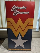 Wonder Woman Sideshow Premium Format Statue  1/4 Scale