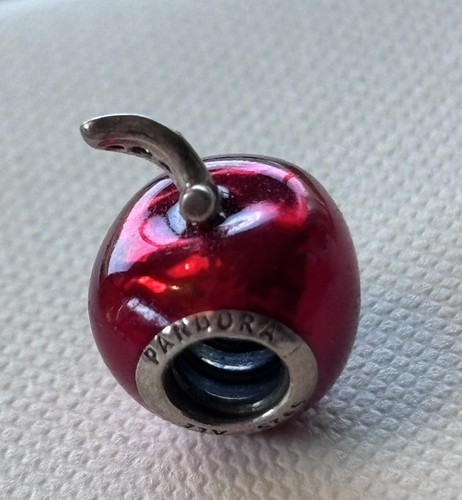 Pandora disney snow white red - disney,