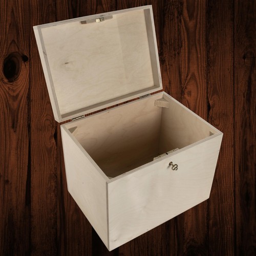 Key lockable tall - key, wooden