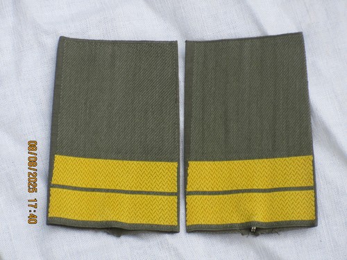Navy rank loops lieutenant - rank,