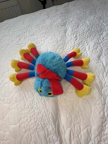 Wooly and tig spider - and,
