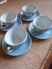 Cath Kidston Spray Flowers Large Breakfast Tea Cups / Saucers  X4