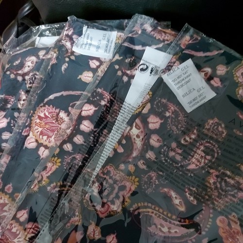 Avon satin paisley - avon,