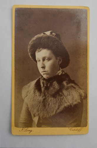 Cdv victorian lady a hat - of,