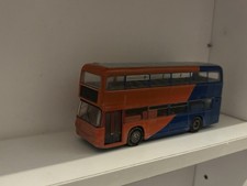 model bus 1:76 code 3