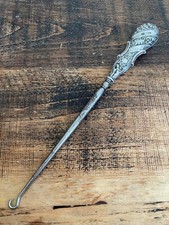 HALLMARKED SILVER BUTTON HOOK