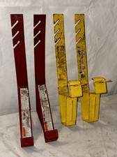 2 PAIR OF ROOFING SCAFFOLDING