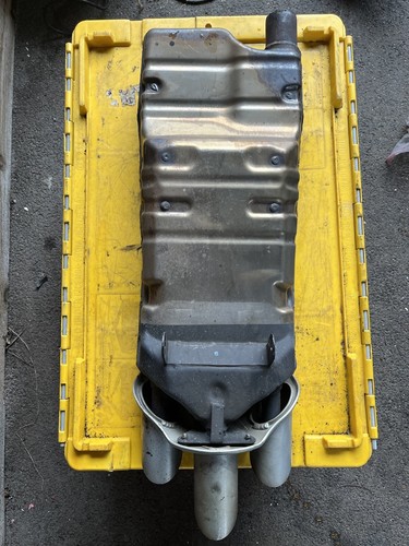 Triumph sprint st1050 1050 - triumph,