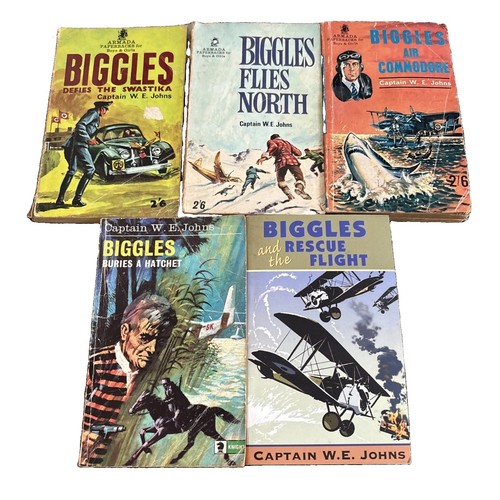 Biggles books bundle 5 - x,