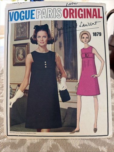 Vintage 1970s vogue - vintage, paris