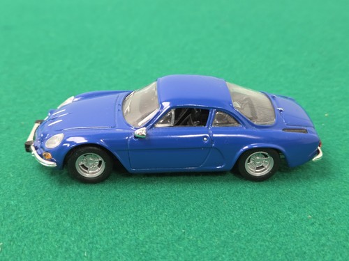 Delprado 1976 renault - 1:43,