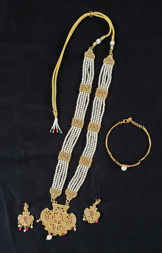 Pearl long rani - rani, necklace