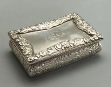 19th Century Crested Silver Snuff Box Nathaniel Mills Birmingham 1844 191g ELZX