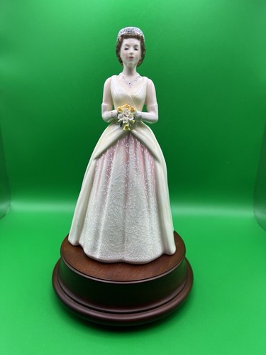Royal doulton her - royal, majesty