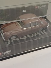 Corgi 01802 Jaguar MK 11