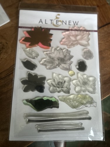 Lotus altenew clear craft - altenew,