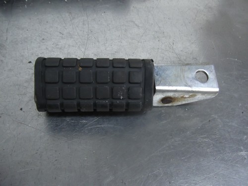 Yamaha xj750 rear footrest - yamaha,