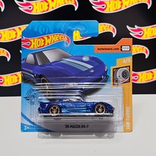 Hot Wheels ‘95 Mazda RX7 in