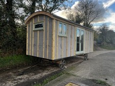 Shepherds hut 18ft x 8ft - hut,
